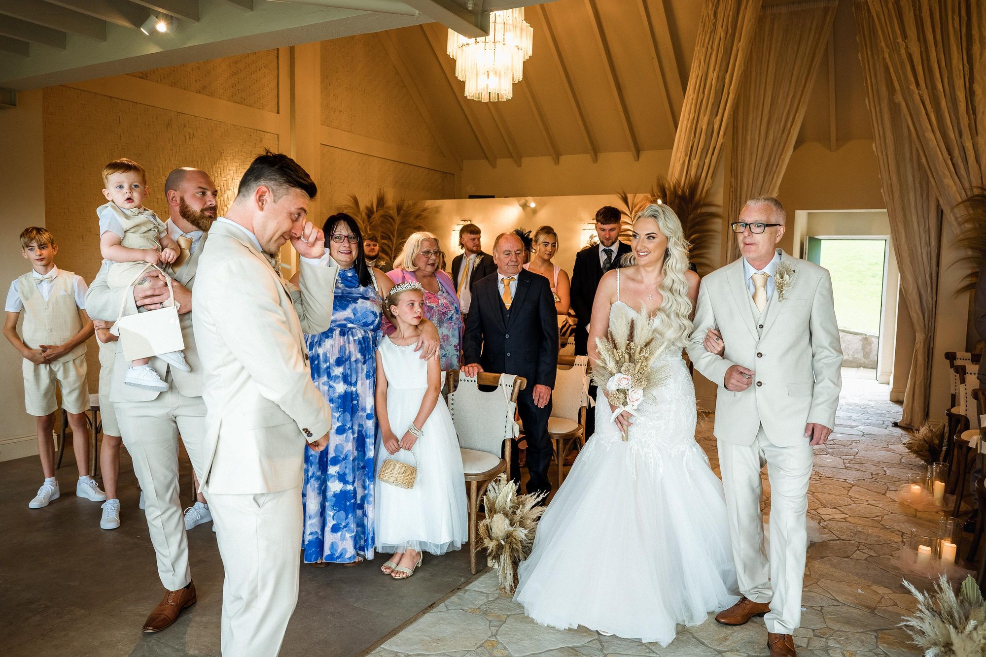 Danielle & Chris, Grand Villa Heights