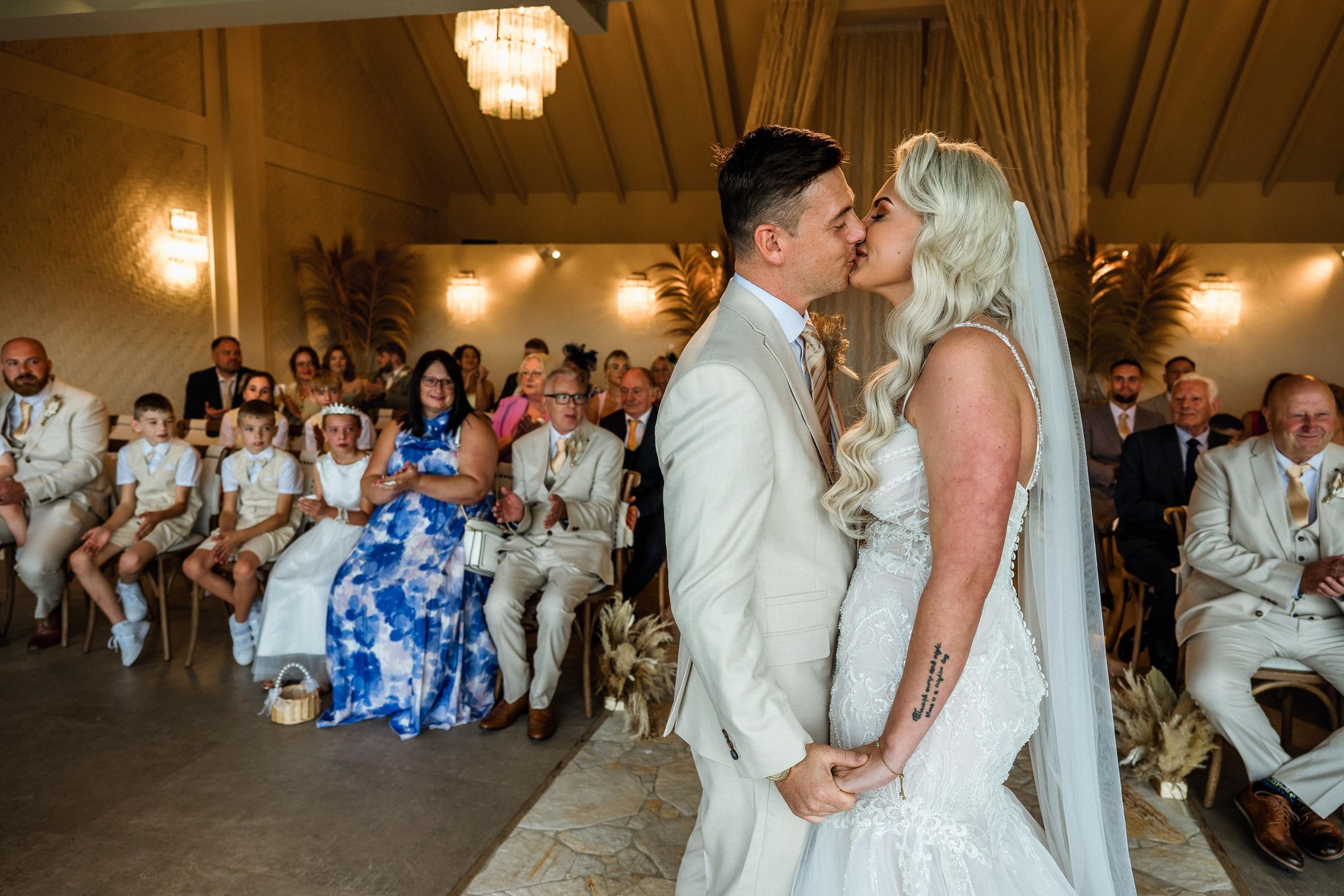 Danielle & Chris, Grand Villa Heights