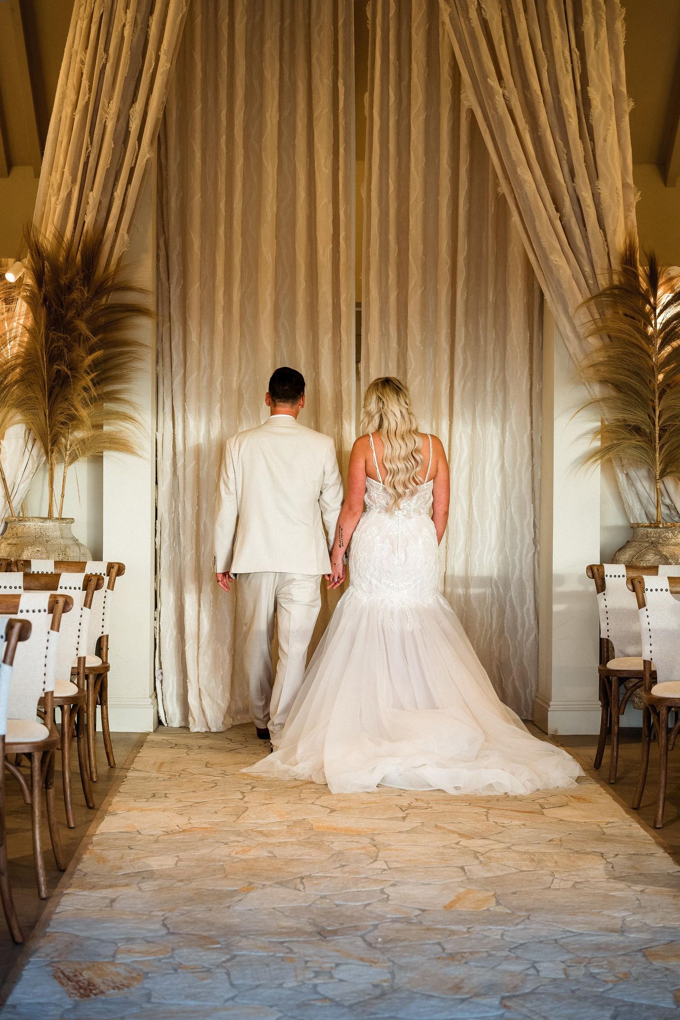 Danielle & Chris, Grand Villa Heights