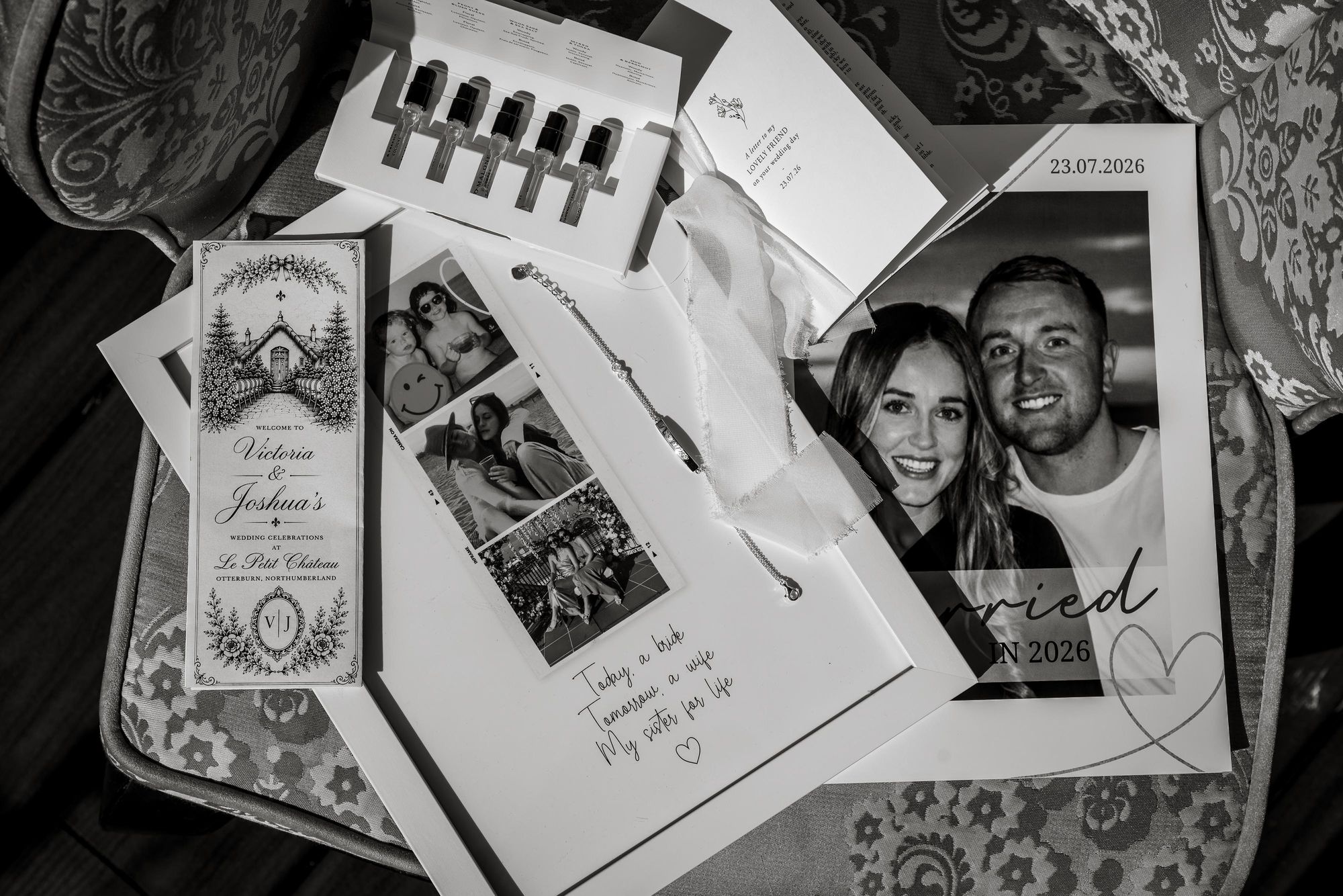 Joshua & Victoria, Le Petit Chateau