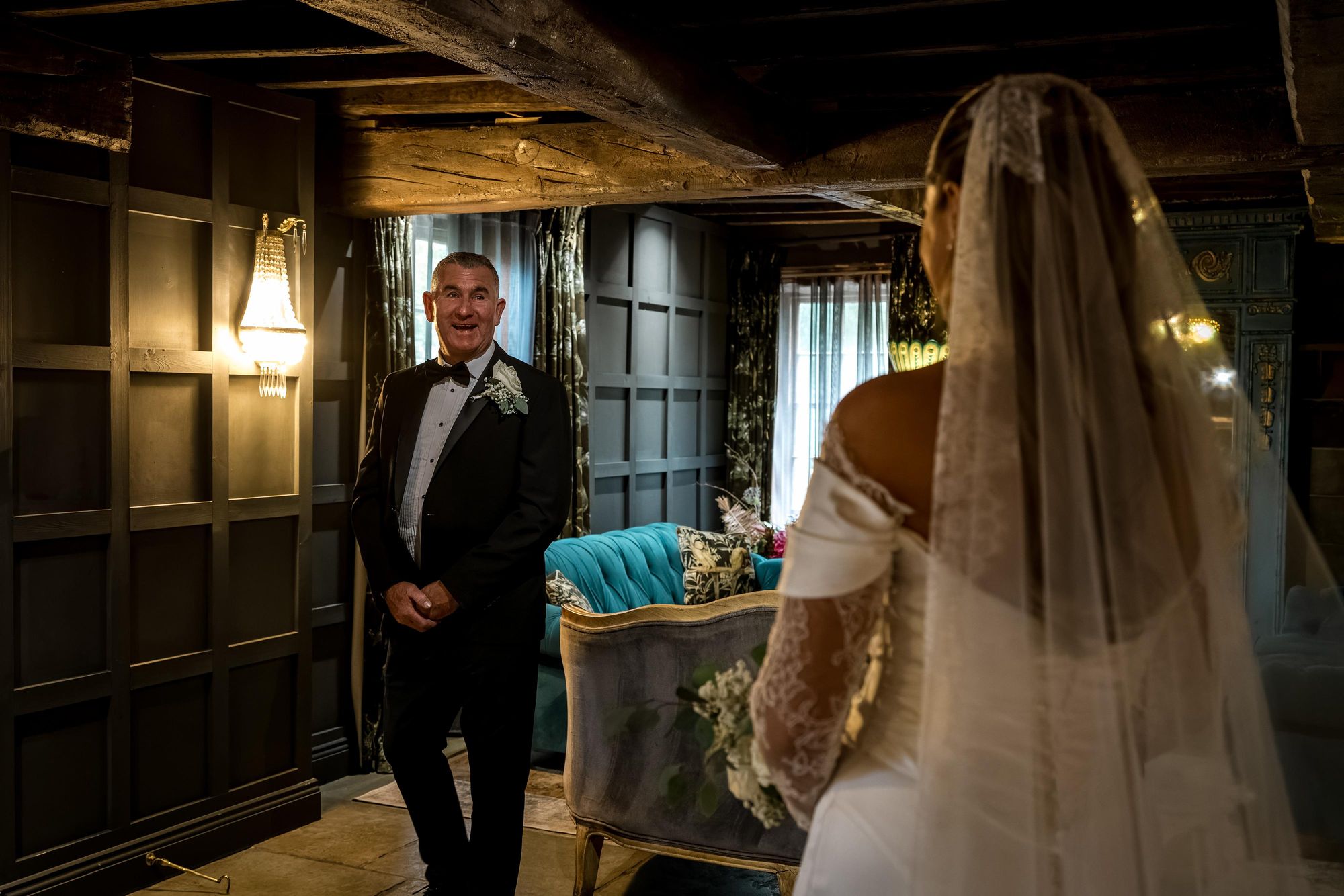 Joshua & Victoria, Le Petit Chateau
