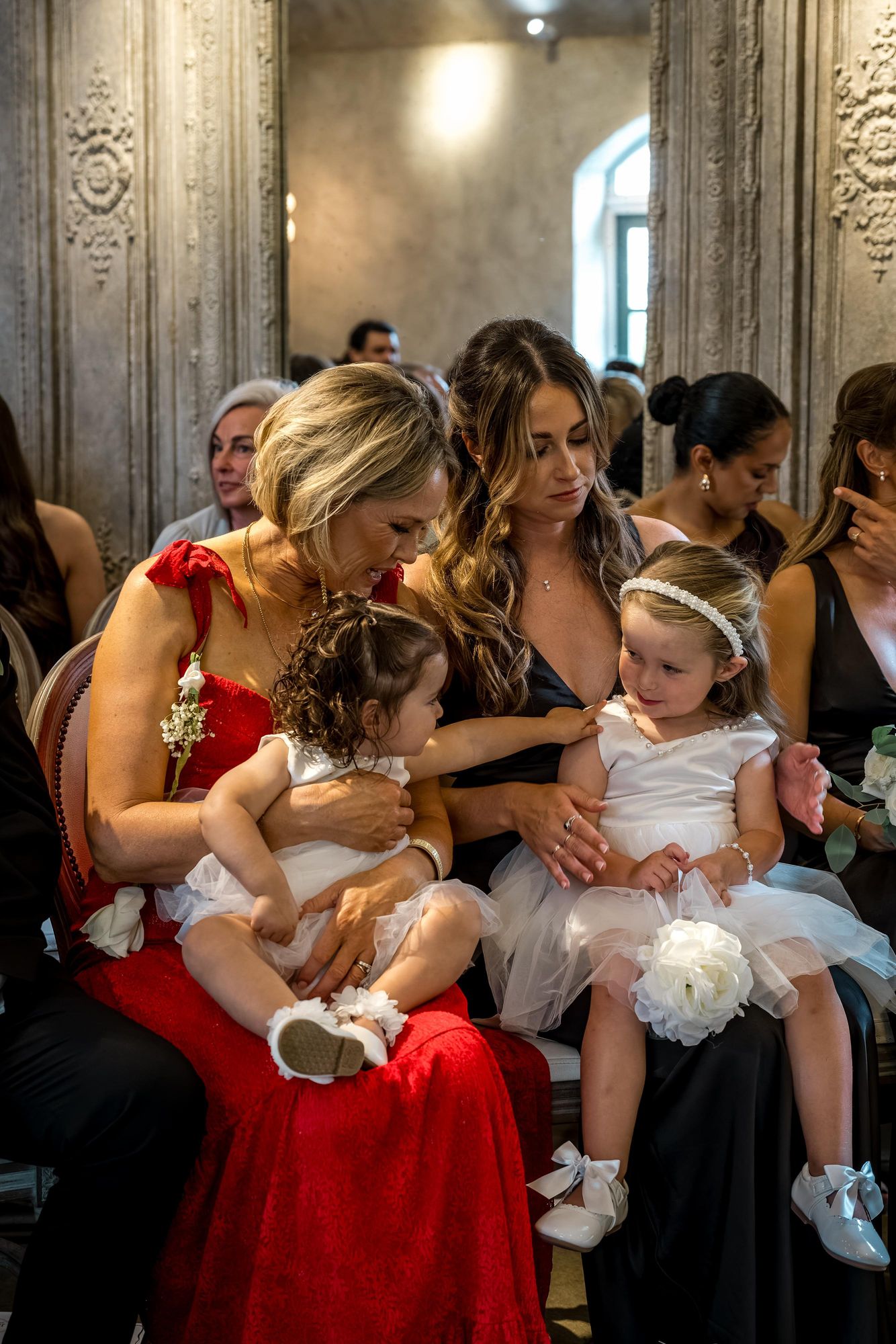 Joshua & Victoria, Le Petit Chateau