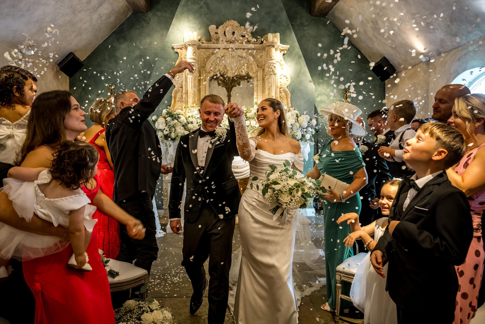 Joshua & Victoria, Le Petit Chateau
