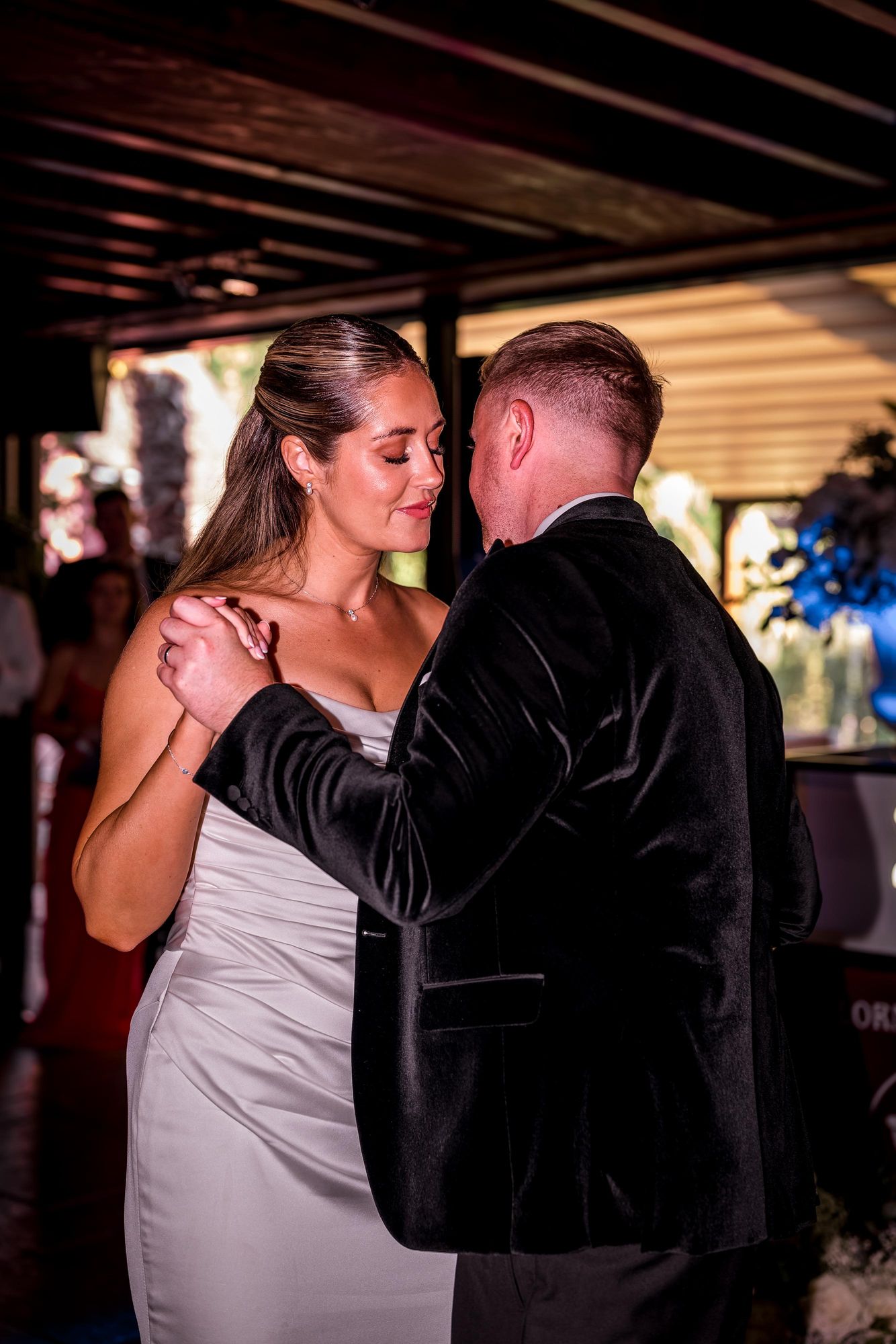 Joshua & Victoria, Le Petit Chateau