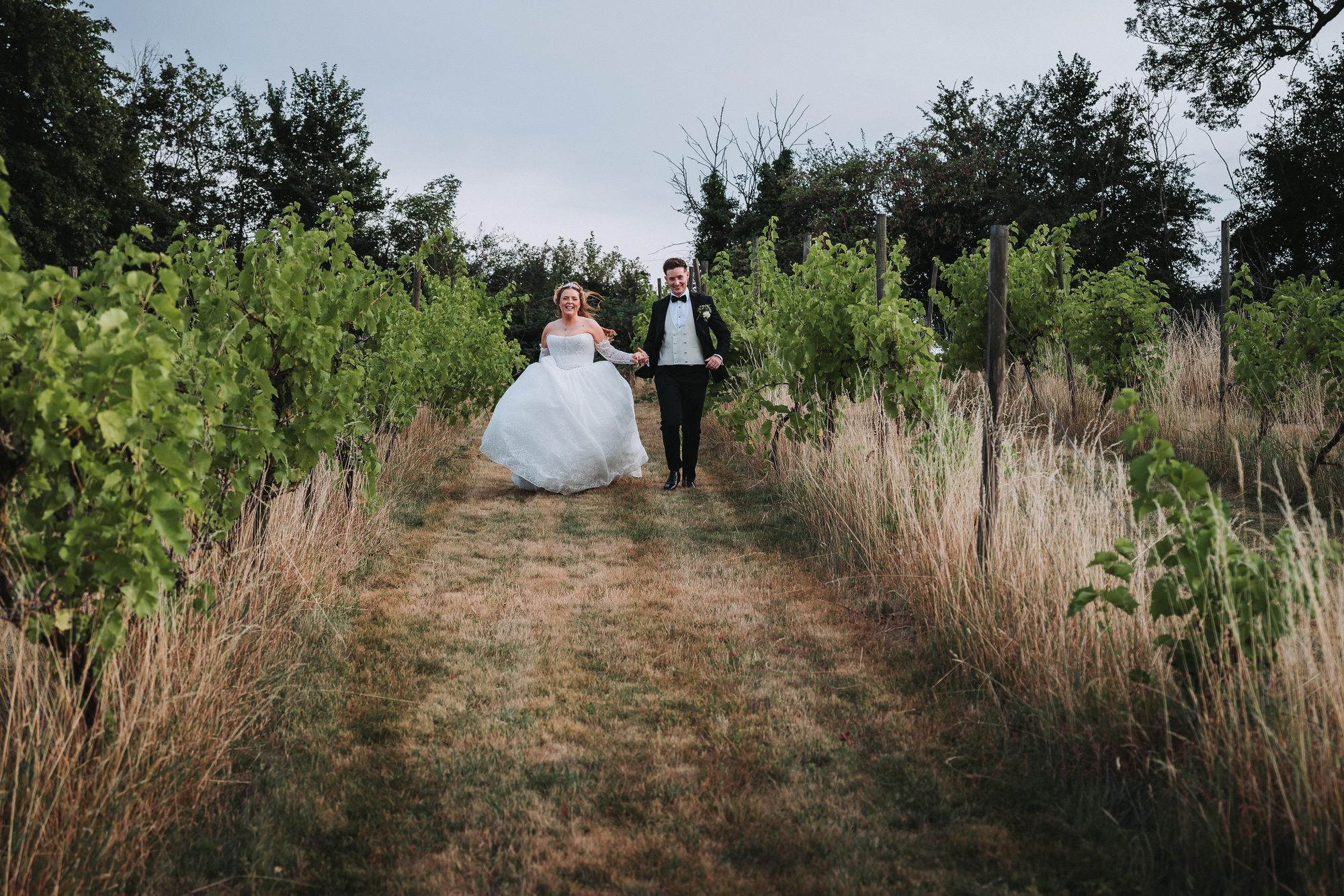 Tom & Hollie, The Pear Tree
